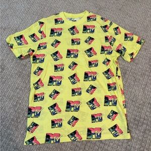 BNWOT MTV logo graphic tshirt size medium